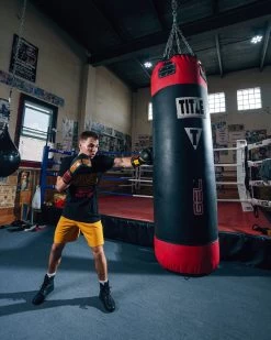 TITLE Boxing Gel World Strap Style Heavy Bag 2.0 -Boxing Shop GHBV2BKRD 2