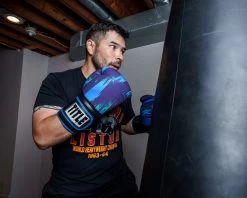 TITLE Boxing Infused Foam Electric Bag Gloves -Boxing Shop IFSOBGBL 3 957d008b 9b58 4138 8685 d20cdd6e484f