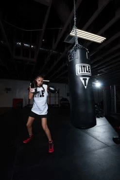 TITLE Boxing Professional Choice 125lb Synthetic Leather Heavy Bag 11 TITLE Boxing Professional Choice 125lb Synthetic Leather Heavy Bag -Boxing Shop OGHBV 2 27983ca7 a85e 4558 a059 3edd47d7dd86