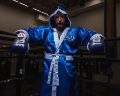 TITLE Boxing Pro Full Length Robe 3.0 -Boxing Shop TSRFL3BLWH 3