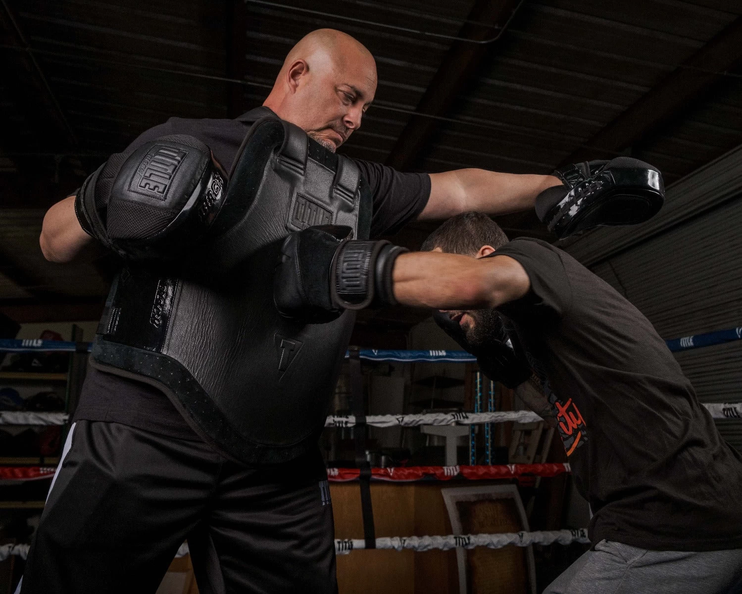 TITLE Black Pro Body Protector 4 TITLE Black Pro Body Protector - Image 2