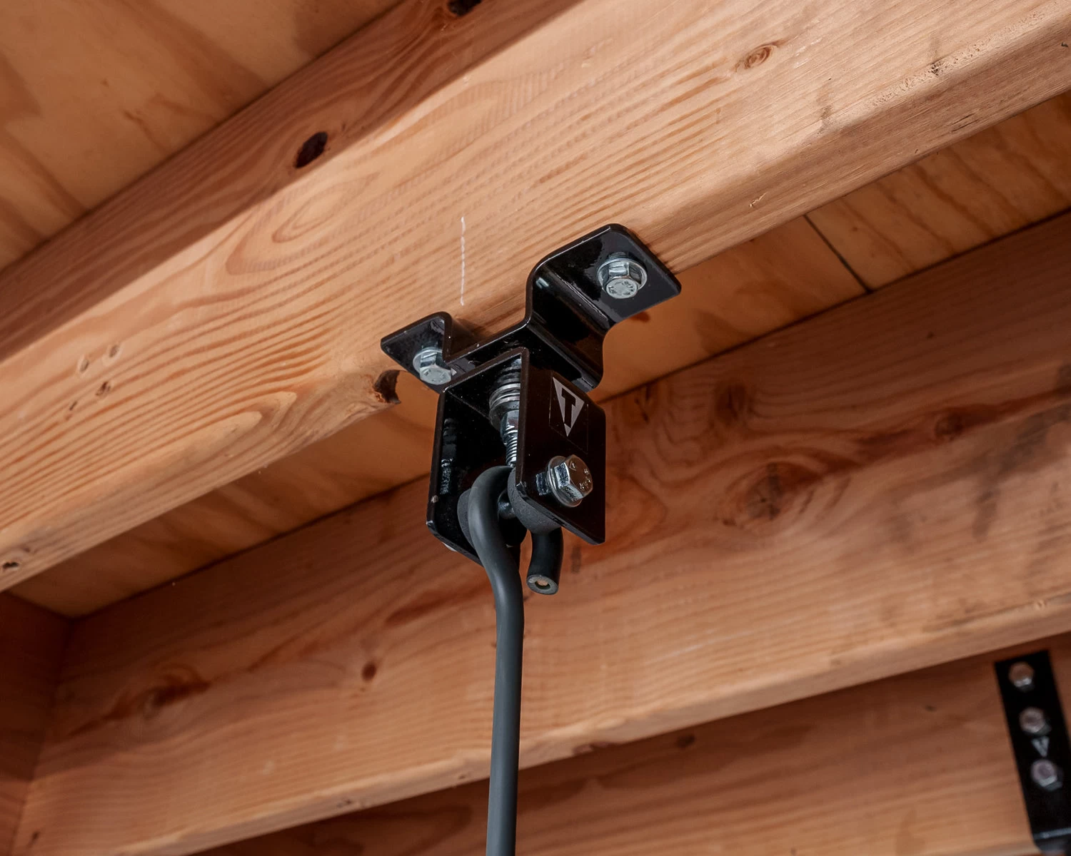 TITLE Boxing Forged Steel Swivel Beam Hanger 4 TITLE Boxing Forged Steel Swivel Beam Hanger - Image 2