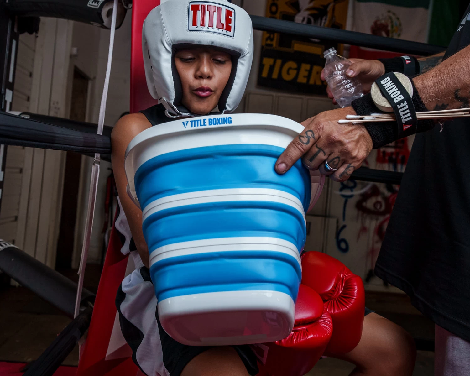 TITLE Boxing Collapsible Bucket 7 TITLE Boxing Collapsible Bucket - Image 5